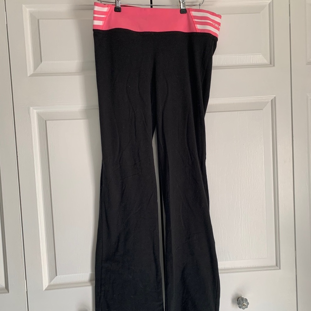 Victoria’s Secret PINK YOGA pants